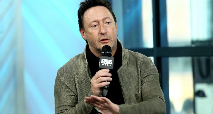 Julian Lennon Wants To Put His Life Story Down In A Memoir | The Huffington Post