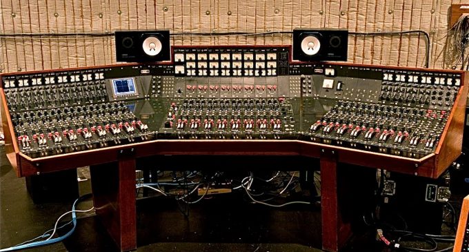 Recording desk from Abbey Road Studios sells for $1.8 Million | DJMag.com