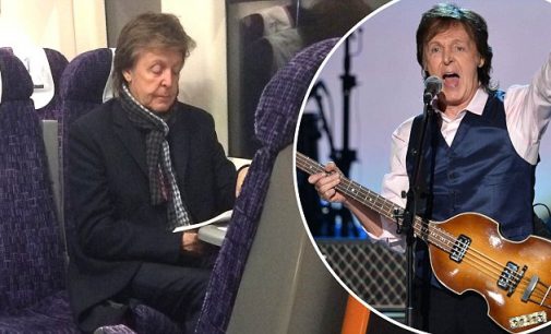 Sir Paul McCartney spotted on casual train ride | Daily Mail Online