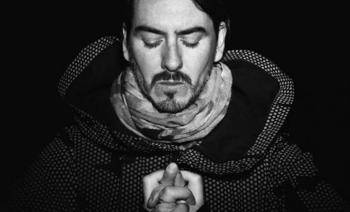 Dhani Harrison Announces Winter 2017 Tour Dates and Unveils Dark New Song “Admiral Of Upside Down” | mxdwn.com