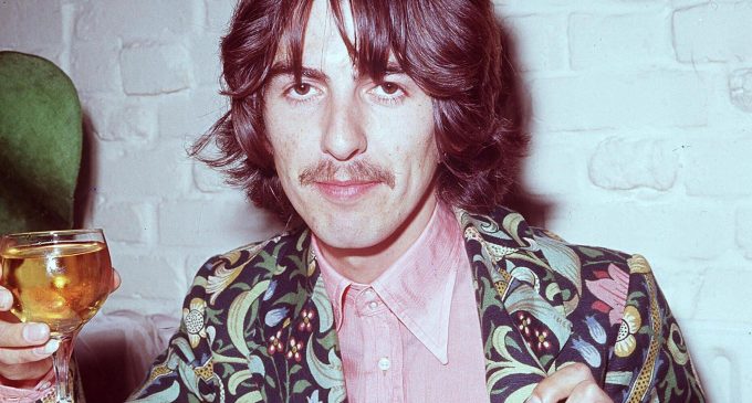 Unreleased song by Beatles legend George Harrison set to fetch £15,000 at auction