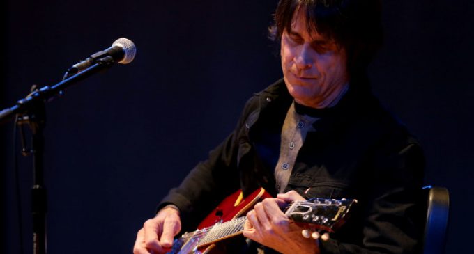 Paul McCartney’s guitarist shares his musical journey with Riverside students – Press Enterprise
