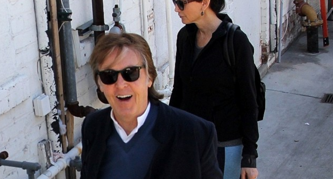 Paul McCartney and Nancy Shevell enjoy lunch | Daily Mail Online