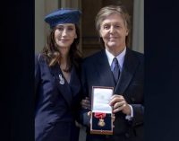 Good Day Sunshine: Paul McCartney award at Buckingham Palace | News OK