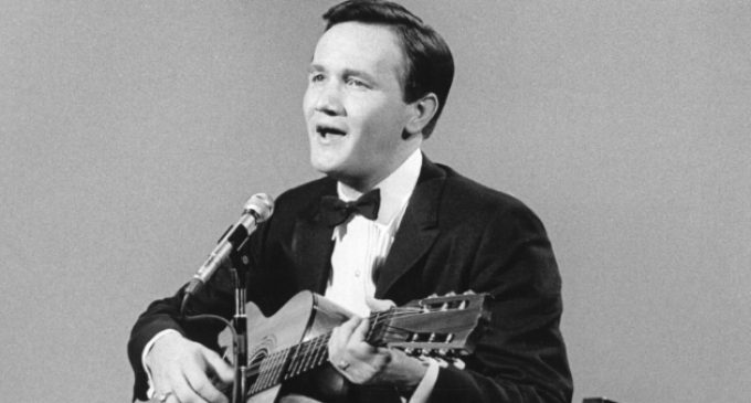 It’s not just Dolly, Loretta, Willie and Eric Church: Ringo Starr and John Goodman pay tribute to “King of the Road” Roger Miller, too | Beatrice News Channel