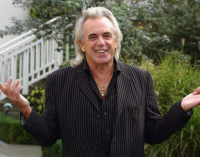 Peter Stringfellow: Nightclub entrepreneur who booked The Beatles and brought table-dancing to Britain | The Independent