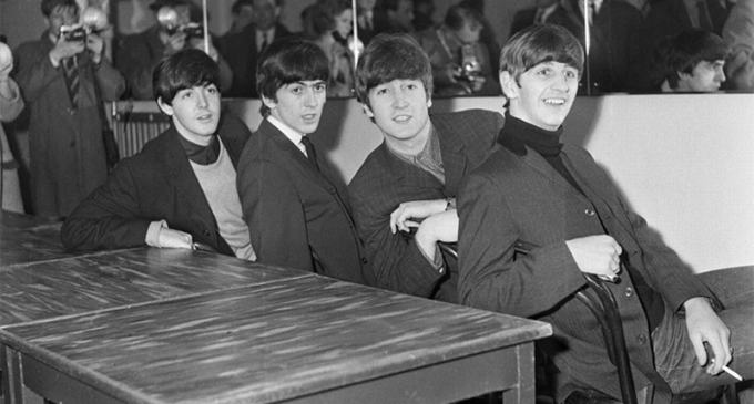Unpublished photos of The Beatles tell the story of their 1963 concert at De Montfort Hall – Leicestershire Live