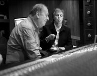 Paul McCartney Remembers Longtime Beatles Engineer Geoff Emerick – Variety