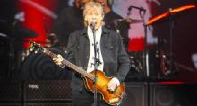 Review: Paul McCartney still stirs crowds after 6 decades of performing :: Out and About at WRAL.com