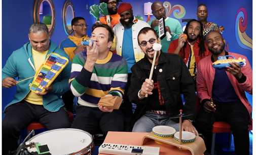 Ringo Starr, Jimmy Fallon and The Roots Played ‘Yellow Submarine’ With Classroom Instruments | Billboard