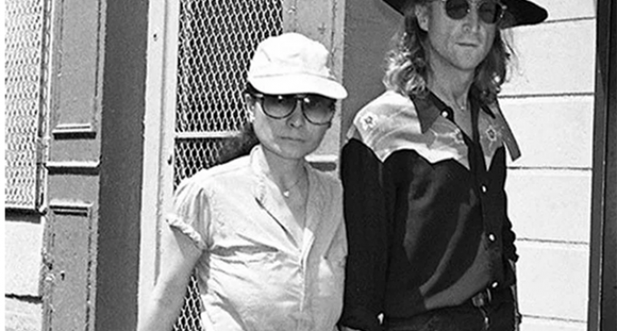 John Lennon and Yoko Ono’s return to the studio: The story of their iconic Hit Factory photo | Salon.com