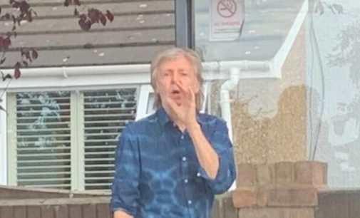 Dad spots Sir Paul McCartney at the bus stop – Liverpool Echo