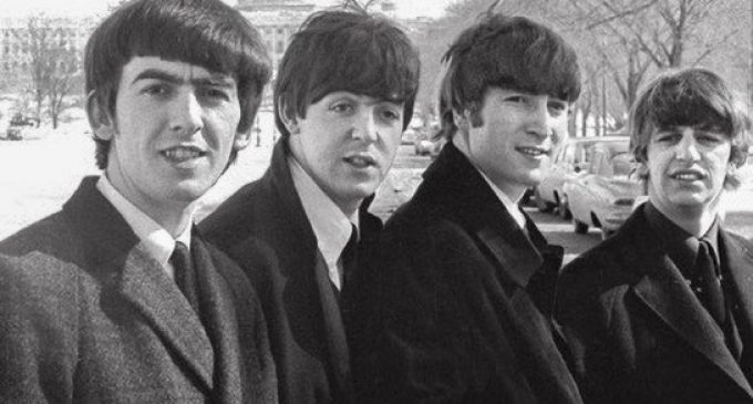 How a Photographer Landed a Beatles Photo on His First Assignment | PetaPixel