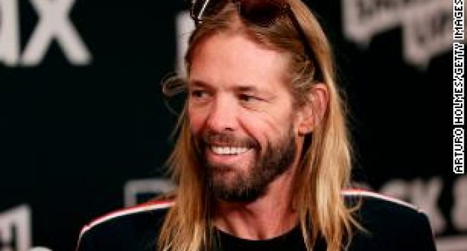 Taylor Hawkins: Foo Fighters drummer has died, band says – CNN