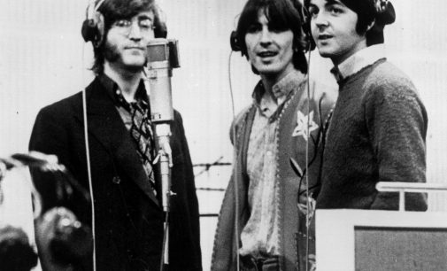 Another Star Assists Paul McCartney in Writing The Beatles’ “Yellow Submarine” According to John Lennon, another celebrity assisted Paul McCartney in writing the Beatles’ “Yellow Submarine.” – Techno Trenz