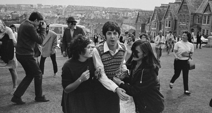 Paul McCartney and The Beatles filming in Newquay and Cornwall coast in rarely seen pictures – Cornwall Live