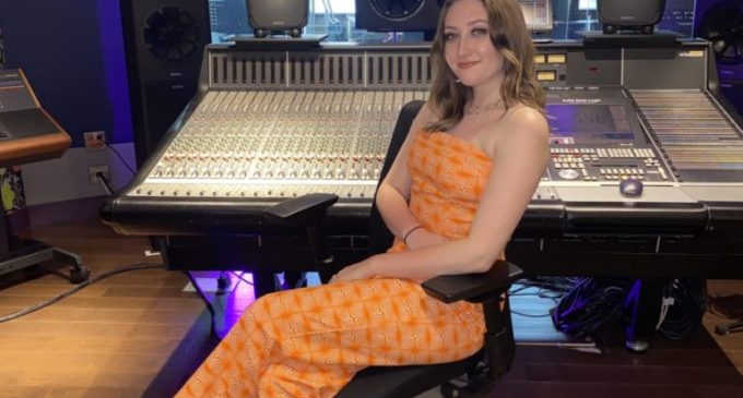 Madelyn Paquette Wins John Lennon Song Contest, Is Awarded Solid State Logic Bundle – Music Connection Magazine