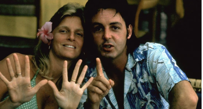 The turbulent years of Paul and Linda McCartney: Why the perfect marriage of pop was never so | Culture | EL PAÍS English