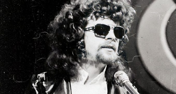 Jeff Lynne on hanging with George Harrison