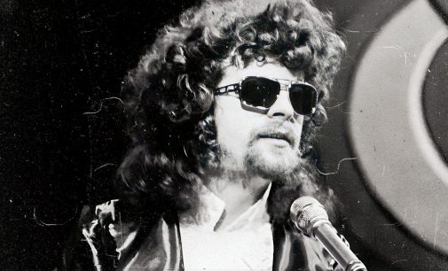The “best producer in the world,” according to Jeff Lynne