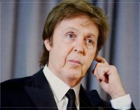 The Lyric That Showed Even Paul McCartney Can Get Annoyed With Celebrity Status – American Songwriter