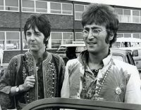 Two Songs on Final Beatles Album That Highlighted the Deep Tensions Between John Lennon and Paul McCartney – American Songwriter