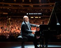 “A Collection of Half-Assed Songs”: Billy Joel Suggests The Beatles “Didn’t Care Anymore” When Recording the ‘White Album’ – American Songwriter