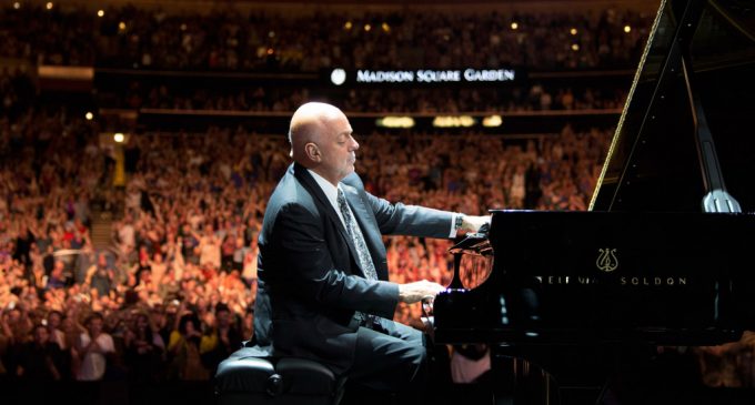 “A Collection of Half-Assed Songs”: Billy Joel Suggests The Beatles “Didn’t Care Anymore” When Recording the ‘White Album’ – American Songwriter