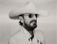 The song that made Ringo Starr fall in love drumming again