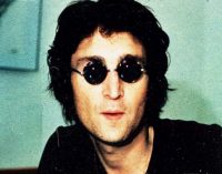 The Lesser-Known Tragedy in John Lennon’s Life That Showed His Son a Whole New Side of the Temperamental Musician – American Songwriter