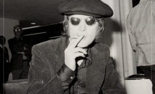 How This 1982 Deep Cut Channeled John Lennon and Eerily Reflected His Death – American Songwriter