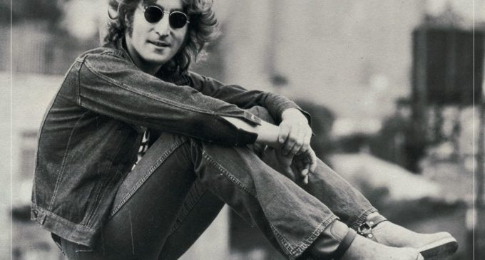 In 1970, The Beatles split up. Here are the best songs Paul McCartney and John Lennon wrote immediately afterward