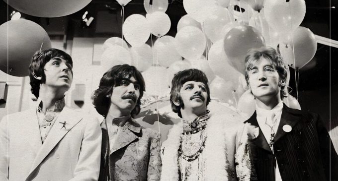 Who sings the “ahhhs” on The Beatles song ‘A Day in the Life’?